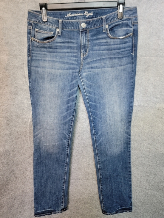 American Eagle Outfitters Denim - American Eagle Outfitters Medium Wash Skinny Jeans Size 14